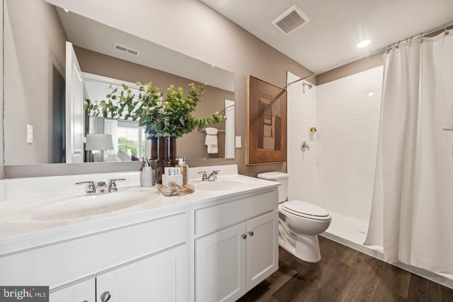 108 Berrets Ln Property Photo 25