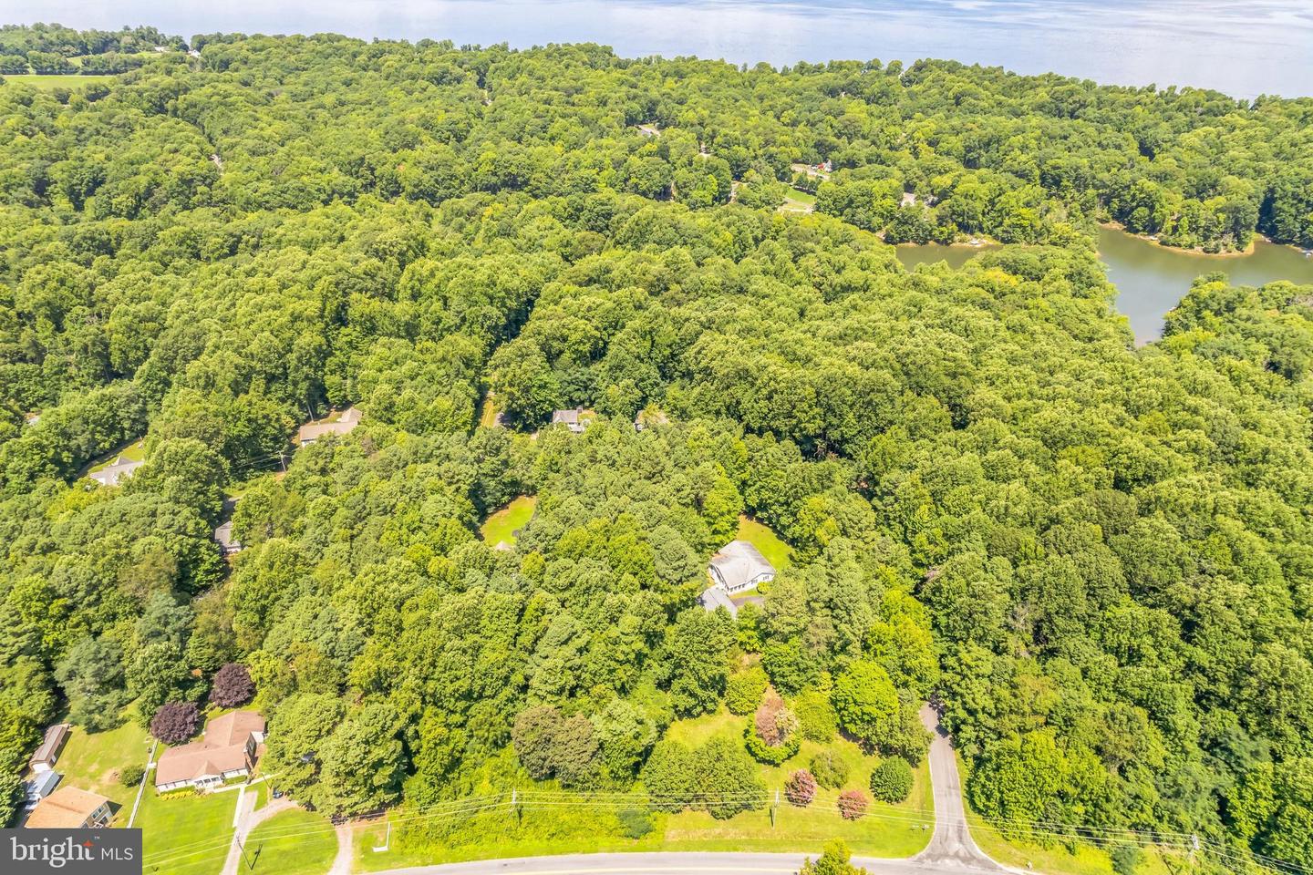 Dragoon Dr Property Photo 16