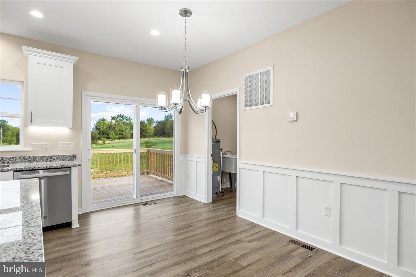 303 Huntsman Way Property Photo 14