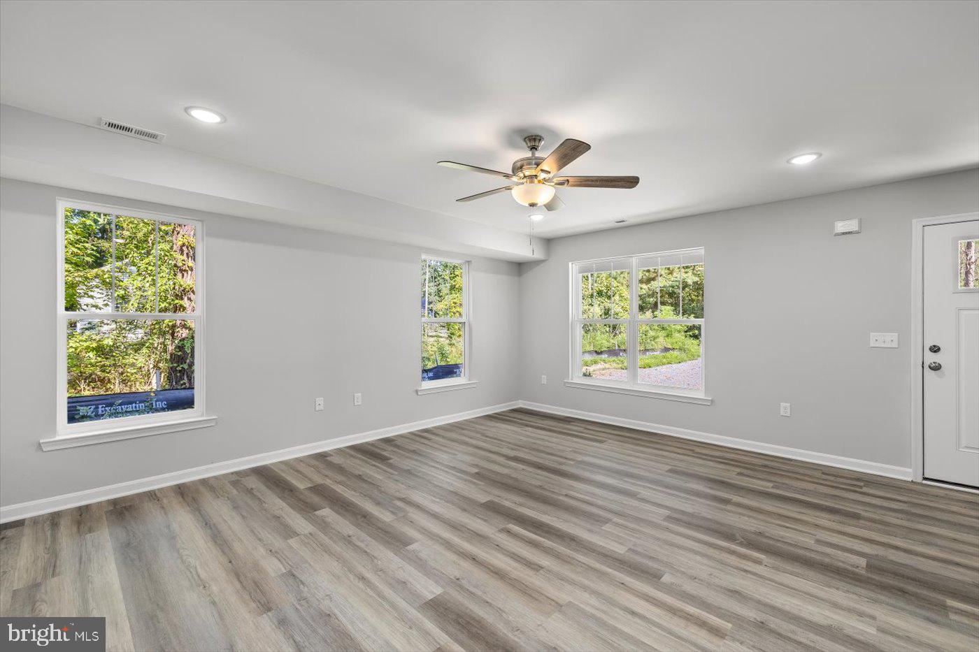 119 Stratford Property Photo