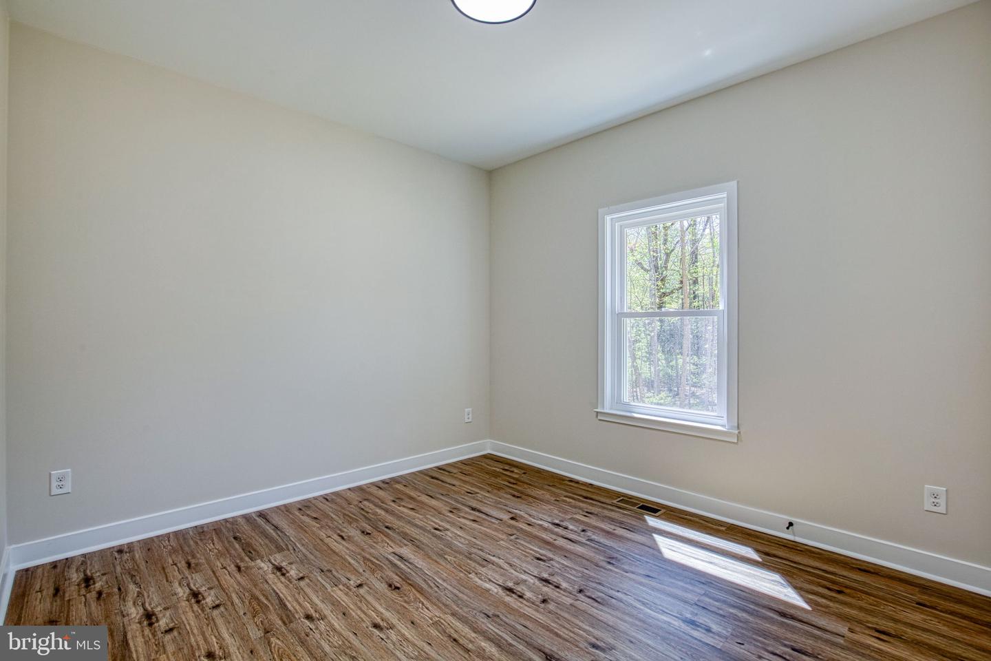 2858 North Independence Property Photo 19