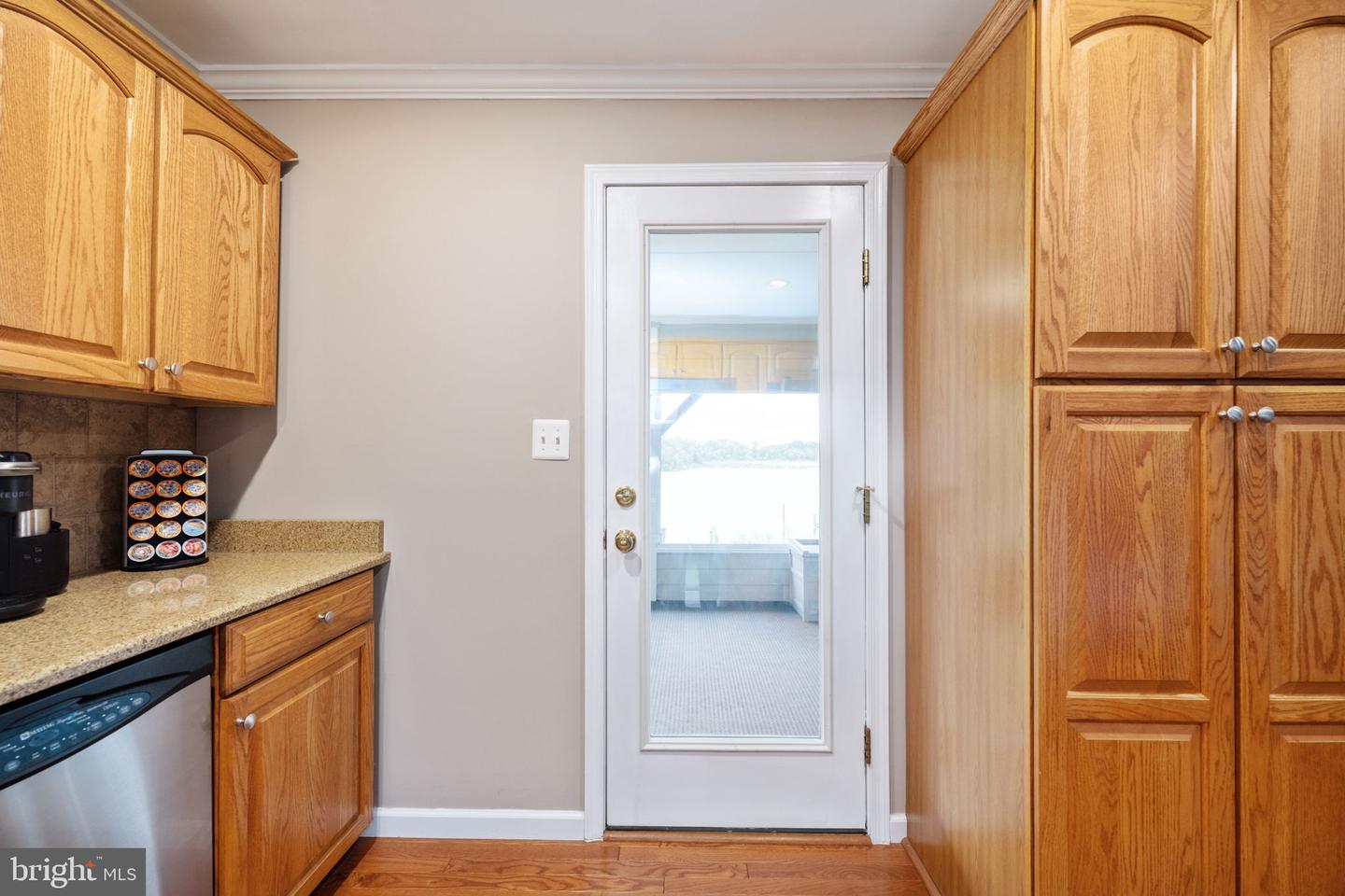 21 Waterview Pt Property Photo 9
