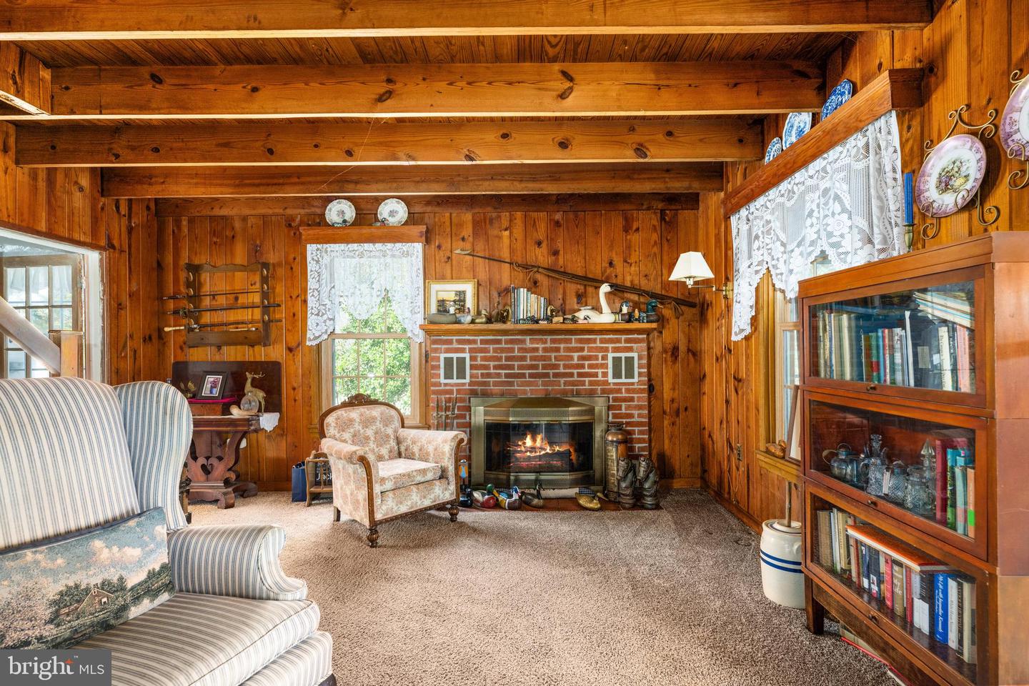 993 Edge Hill Property Photo 27