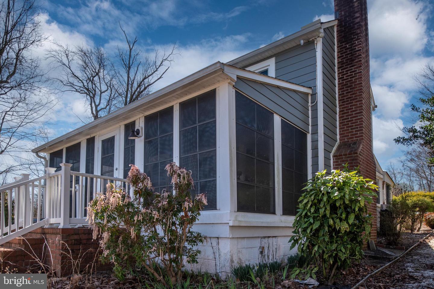 993 Edge Hill Property Photo 61