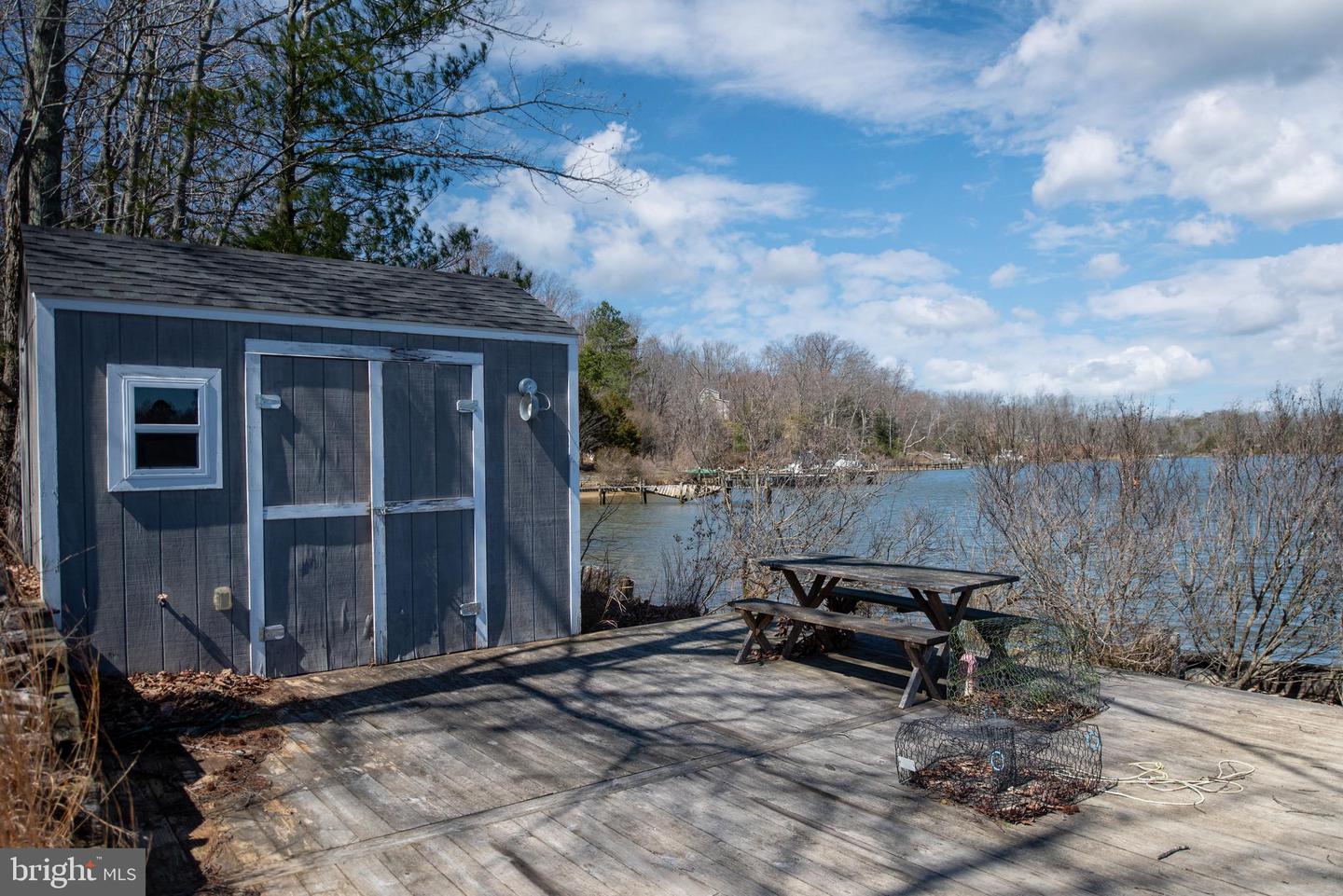 993 Edge Hill Property Photo 74