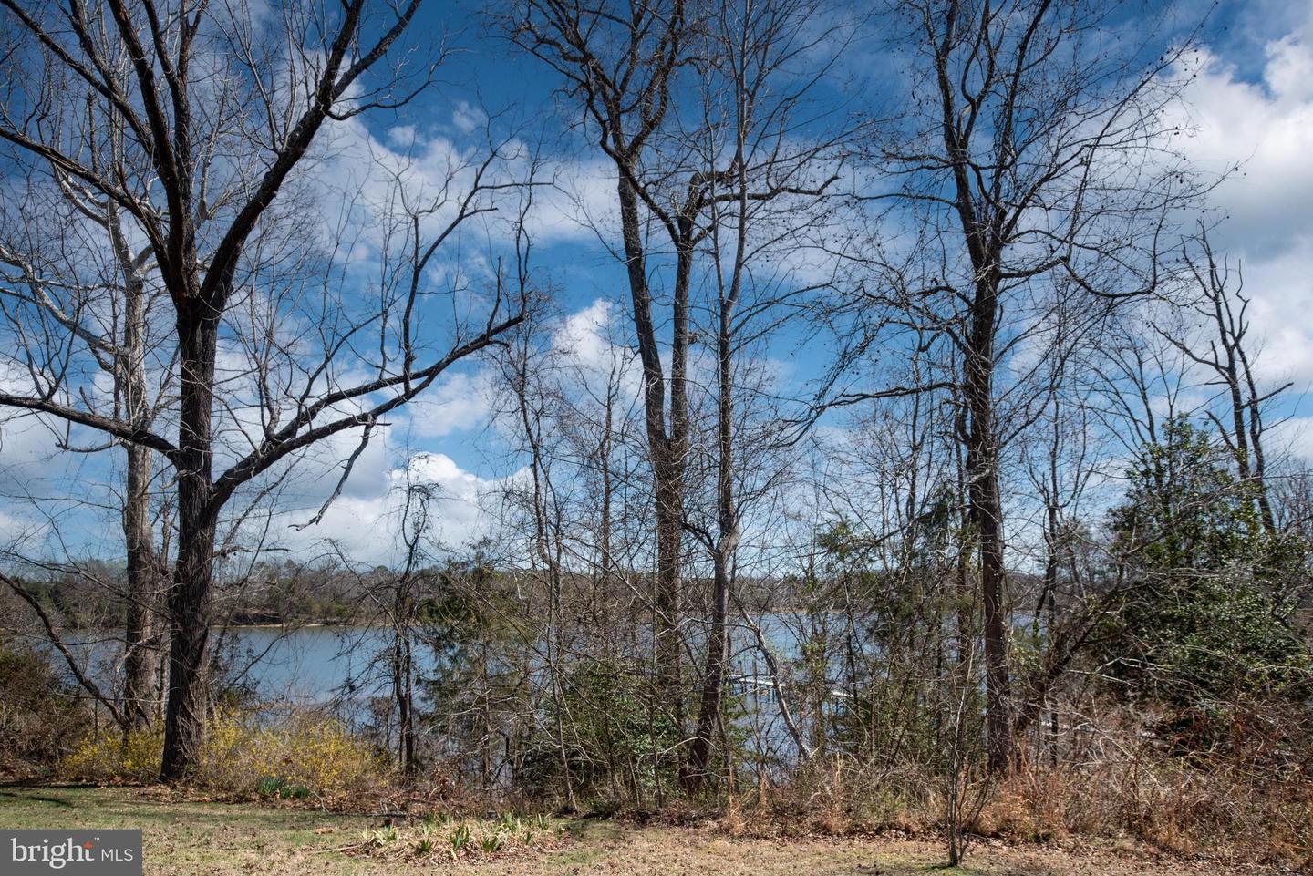 993 Edge Hill Property Photo 80