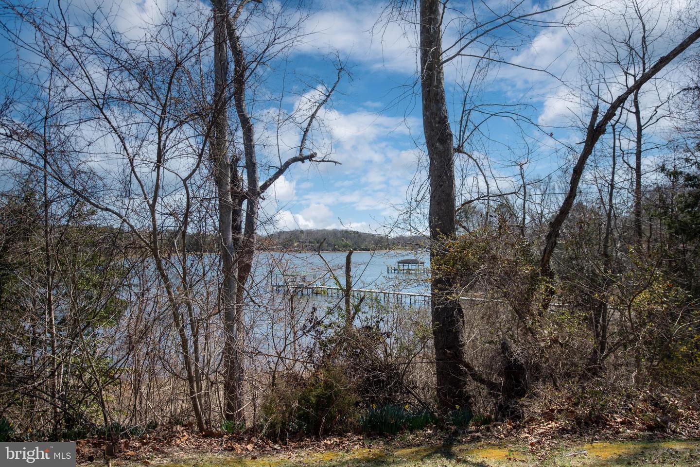 993 Edge Hill Property Photo 82