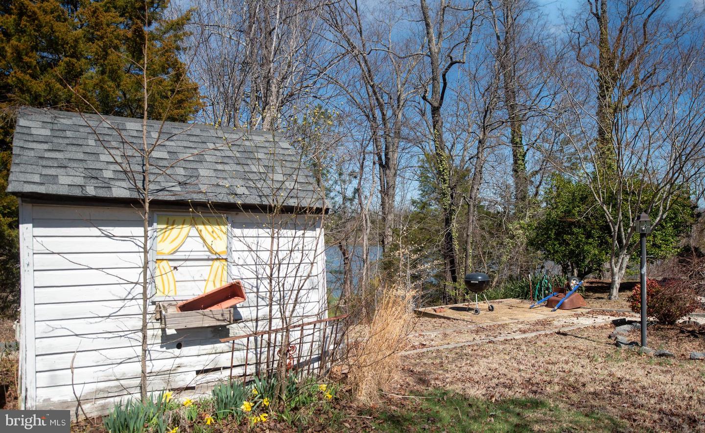 993 Edge Hill Property Photo 84