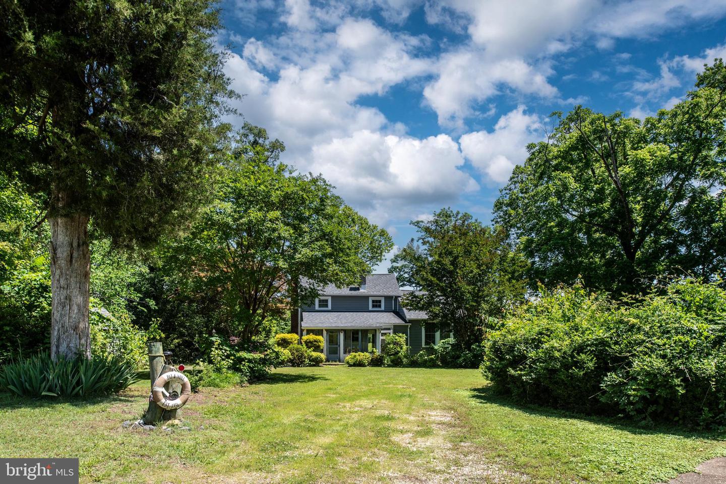 993 Edge Hill Property Photo 85