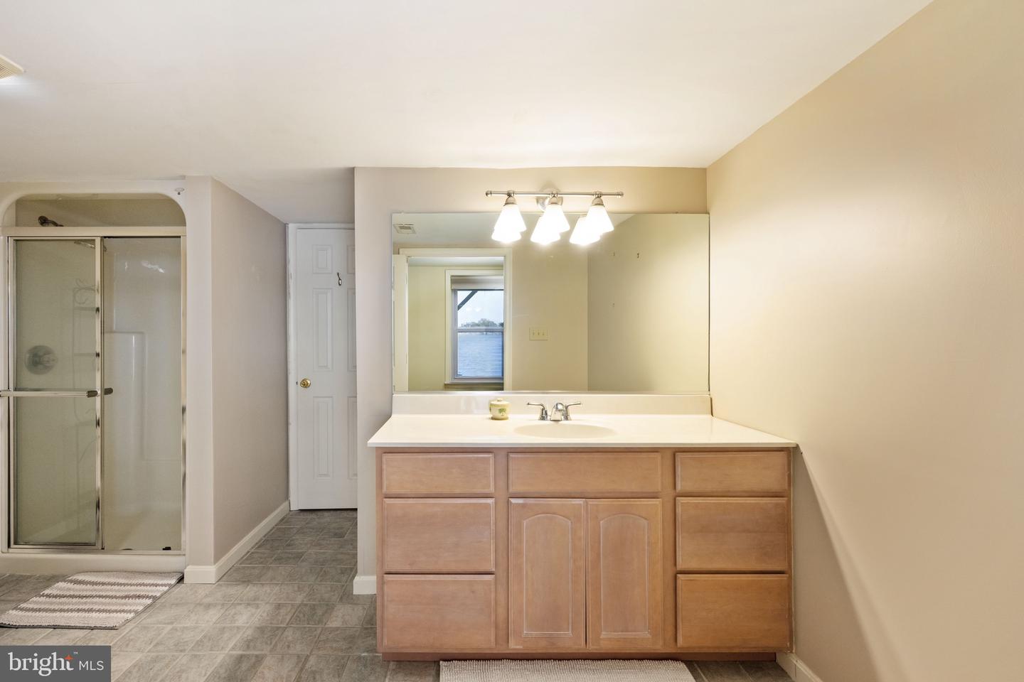36 Waterview Point Property Photo 41