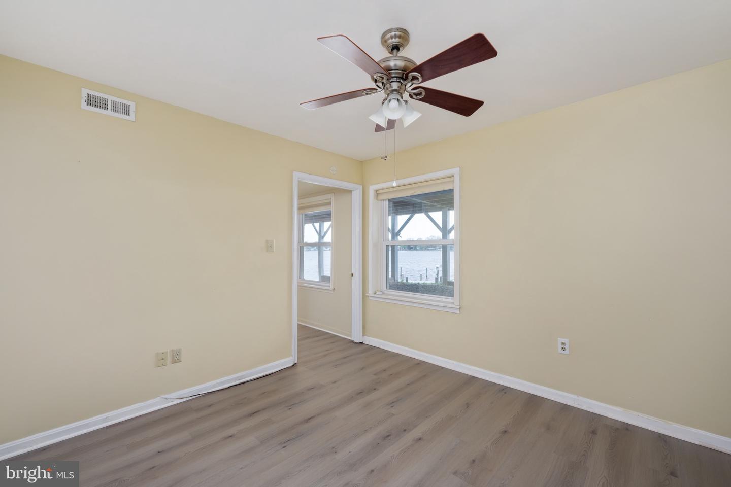 36 Waterview Point Property Photo 44