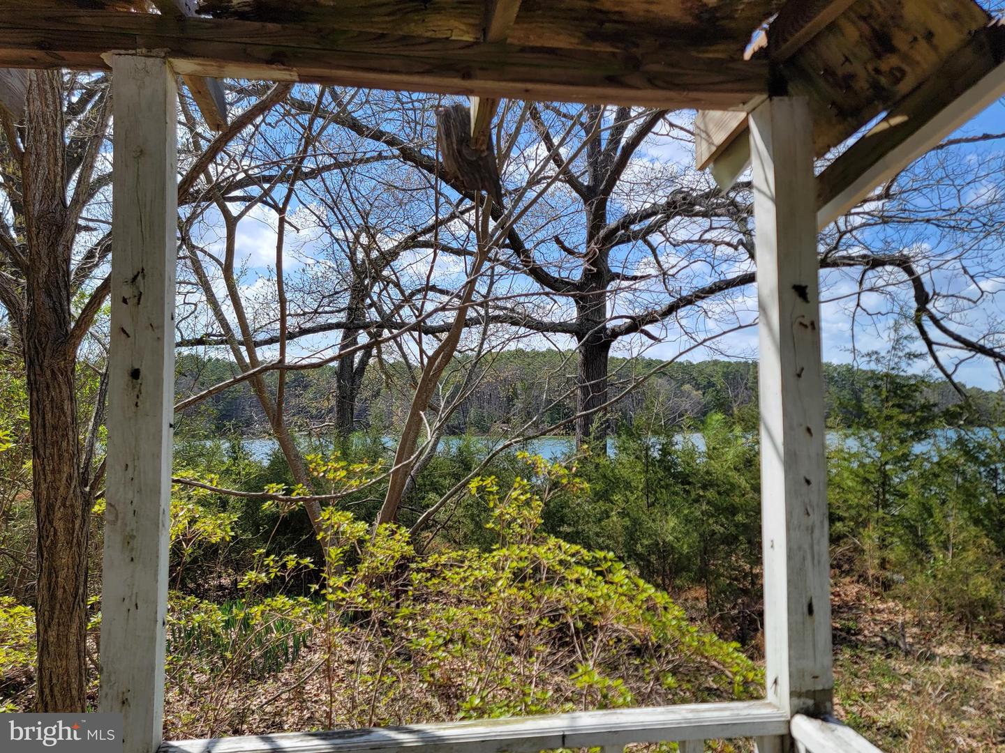 922 Skipjack Rd Property Photo 23