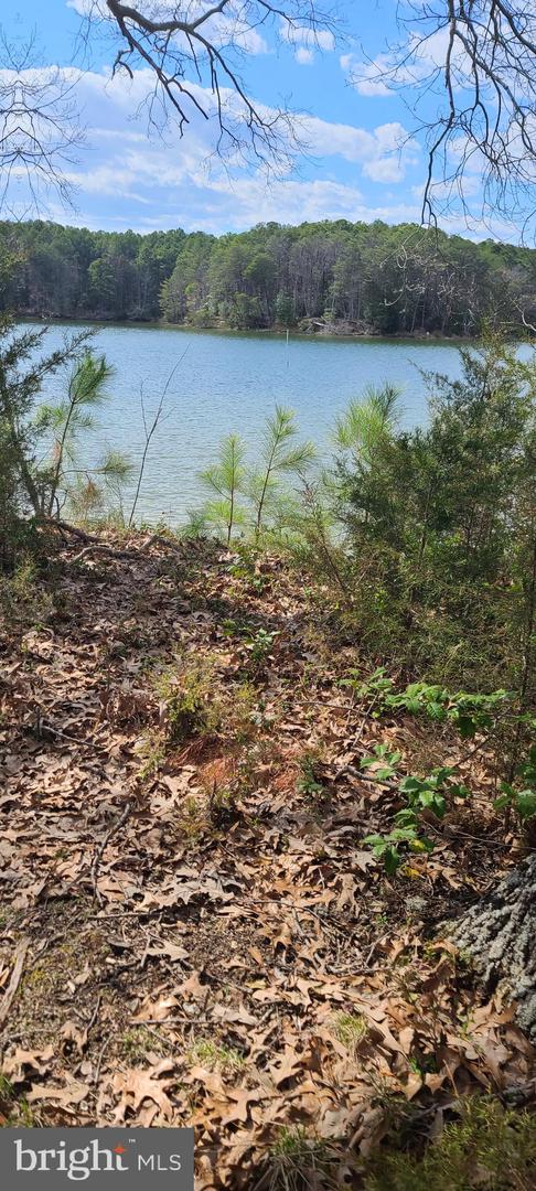 922 Skipjack Rd Property Photo 33