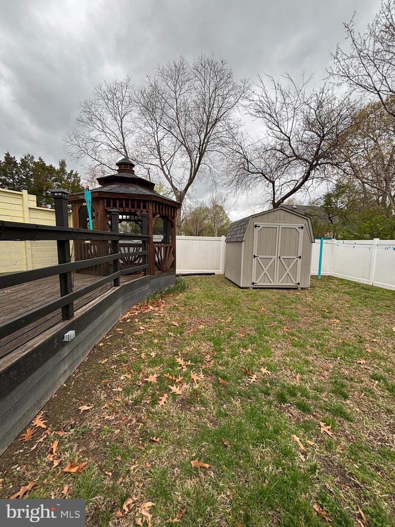 115 Nelson Property Photo 3