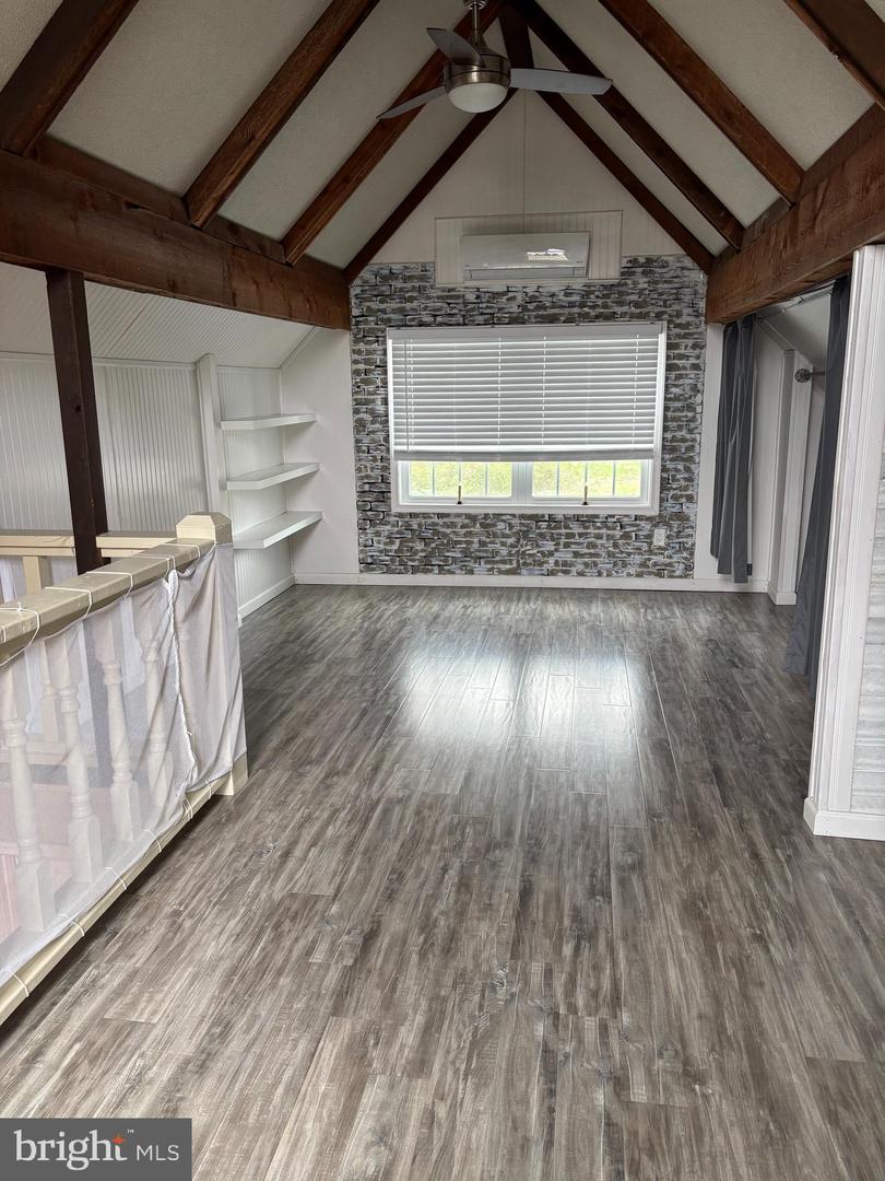 115 Nelson Property Photo 20