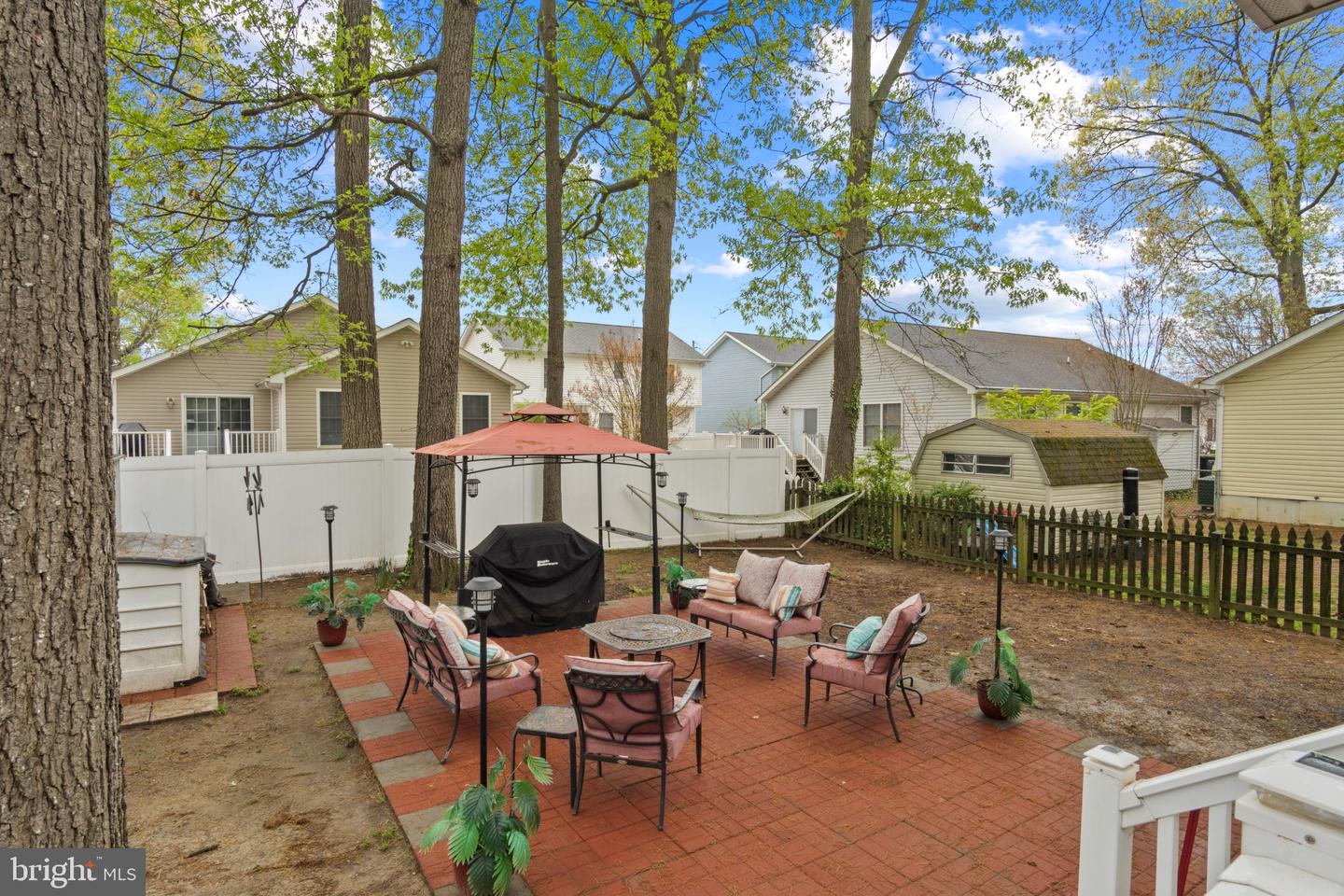 18 2nd St Property Photo 30