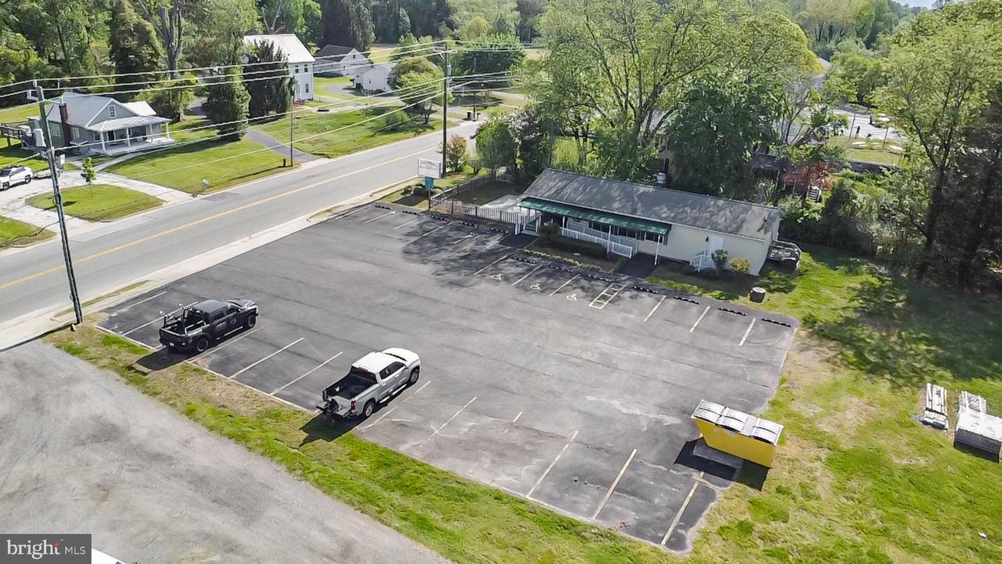 15220 Kings Highway Property Photo 3
