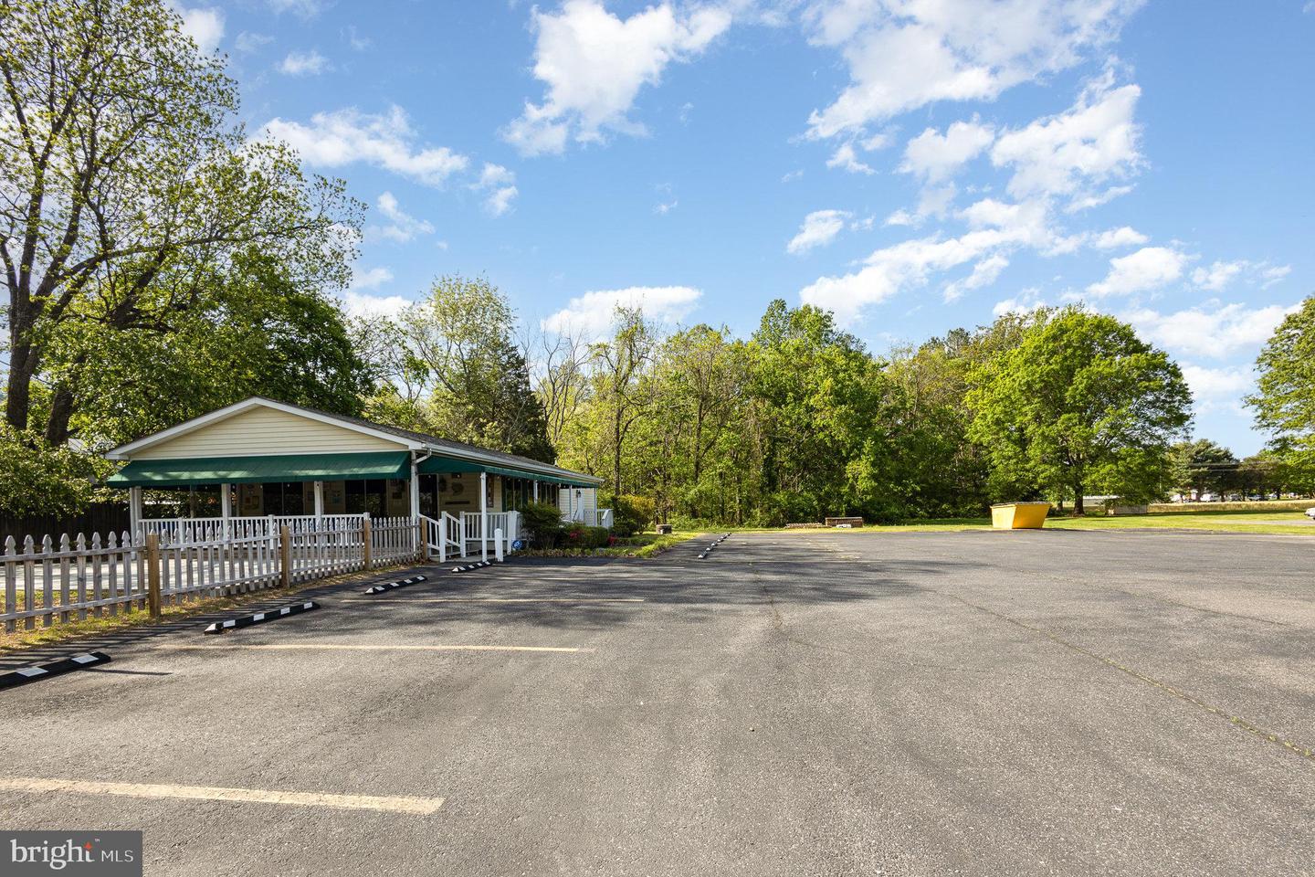 15220 Kings Highway Property Photo 8