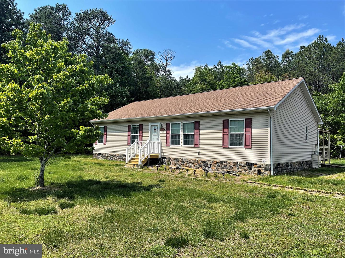 416 Monticello Dr Property Photo 1