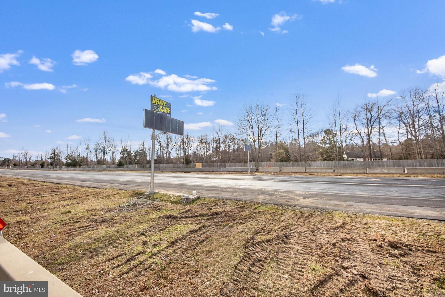 2035 James Monroe Property Photo 29