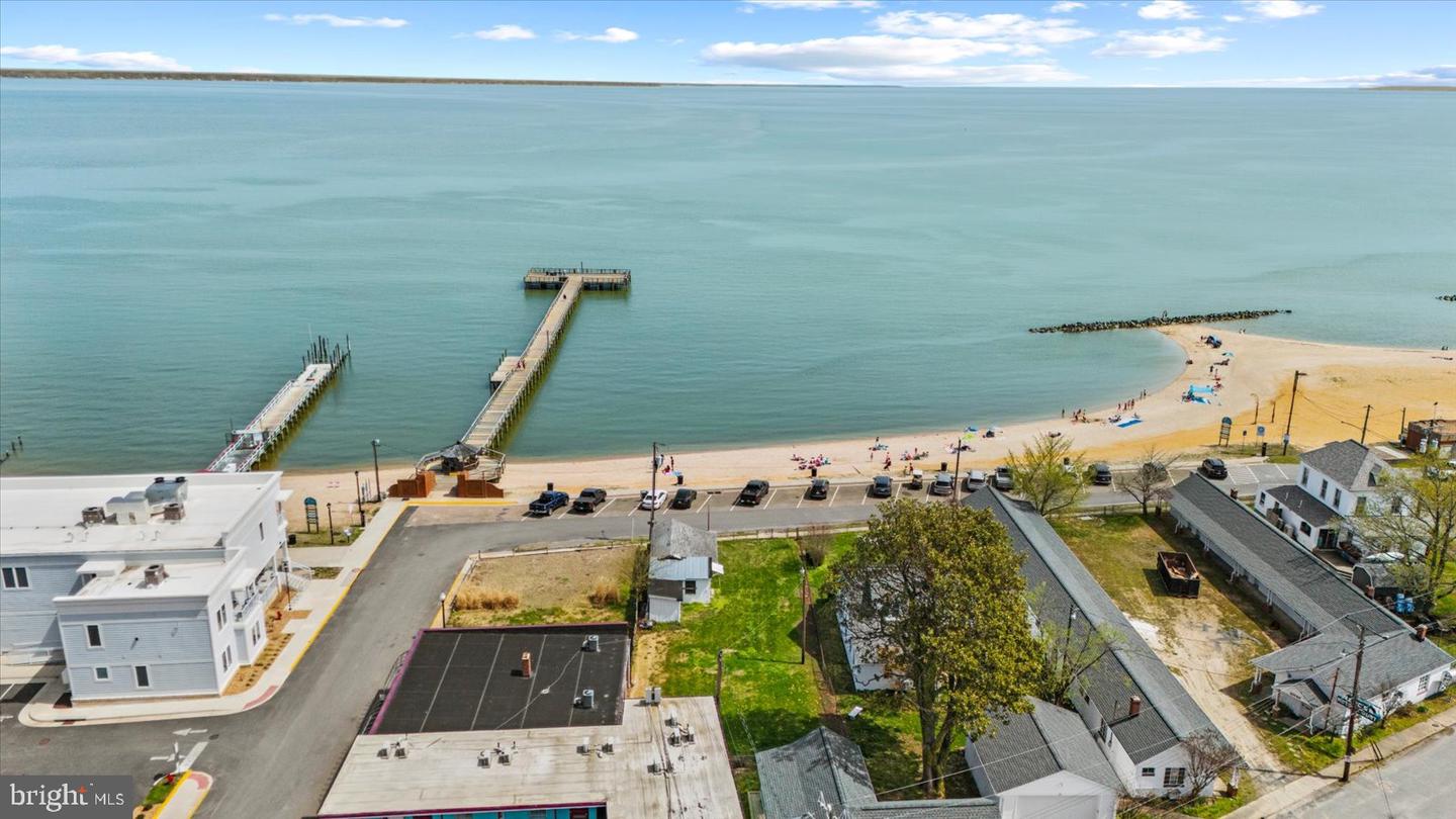 20 Beach Terrace Property Photo 19