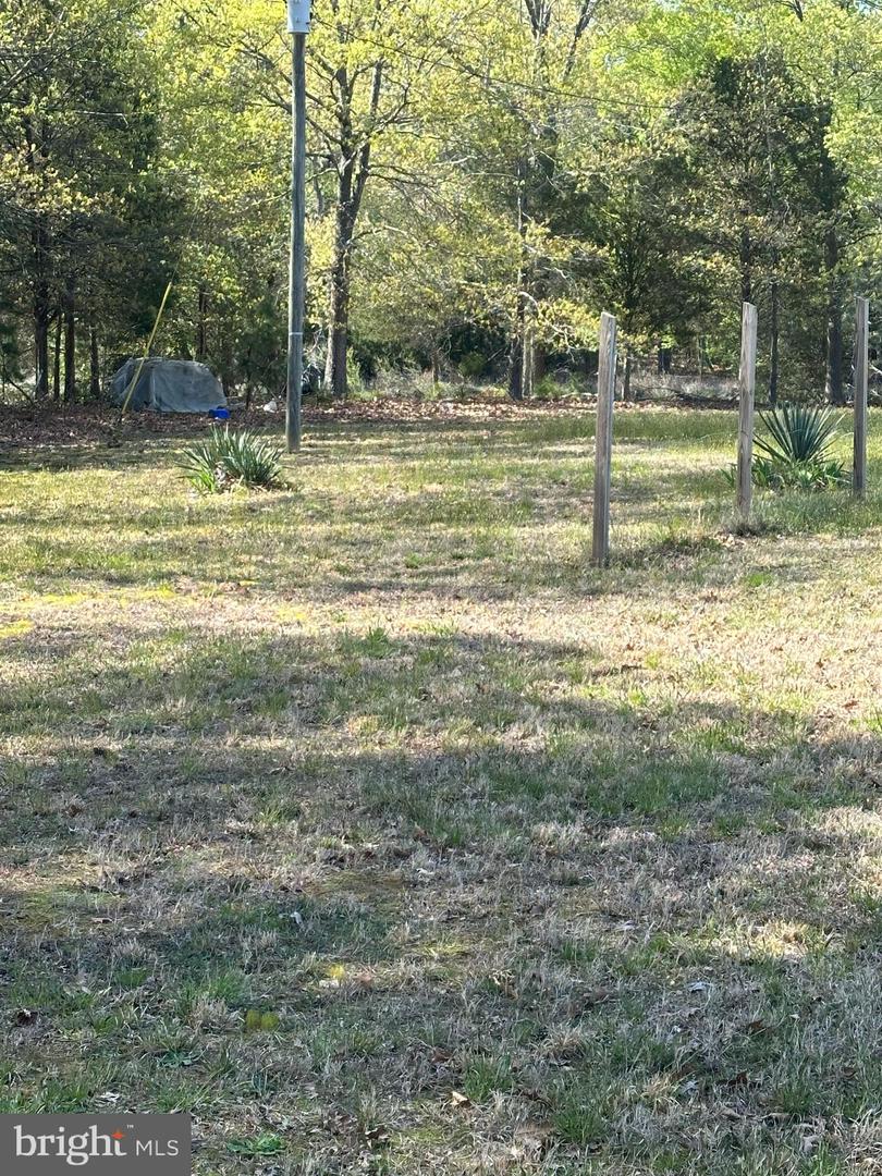 1483 Wilton Property Photo 11
