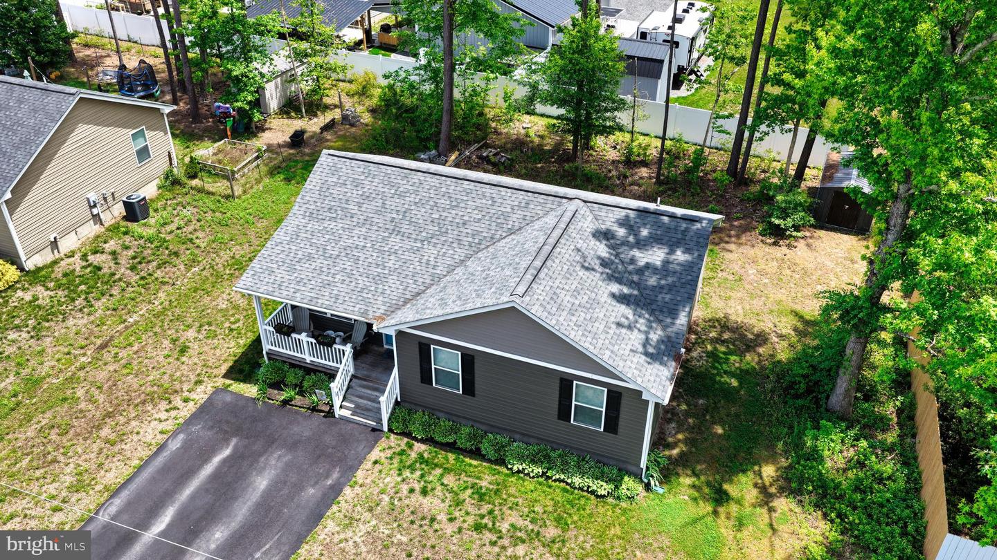 48 Rustic Ln Property Photo 11