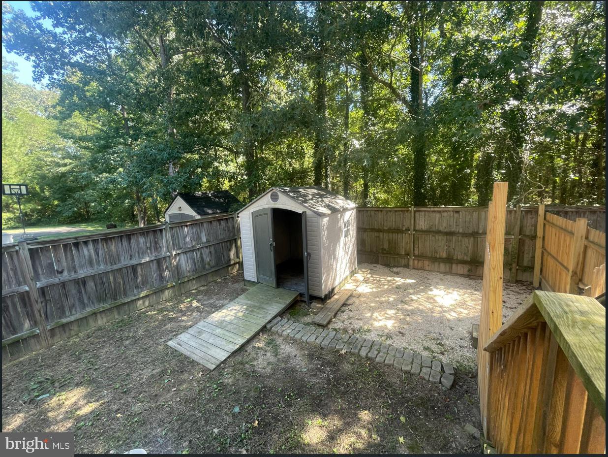 238 5th St Property Photo 29