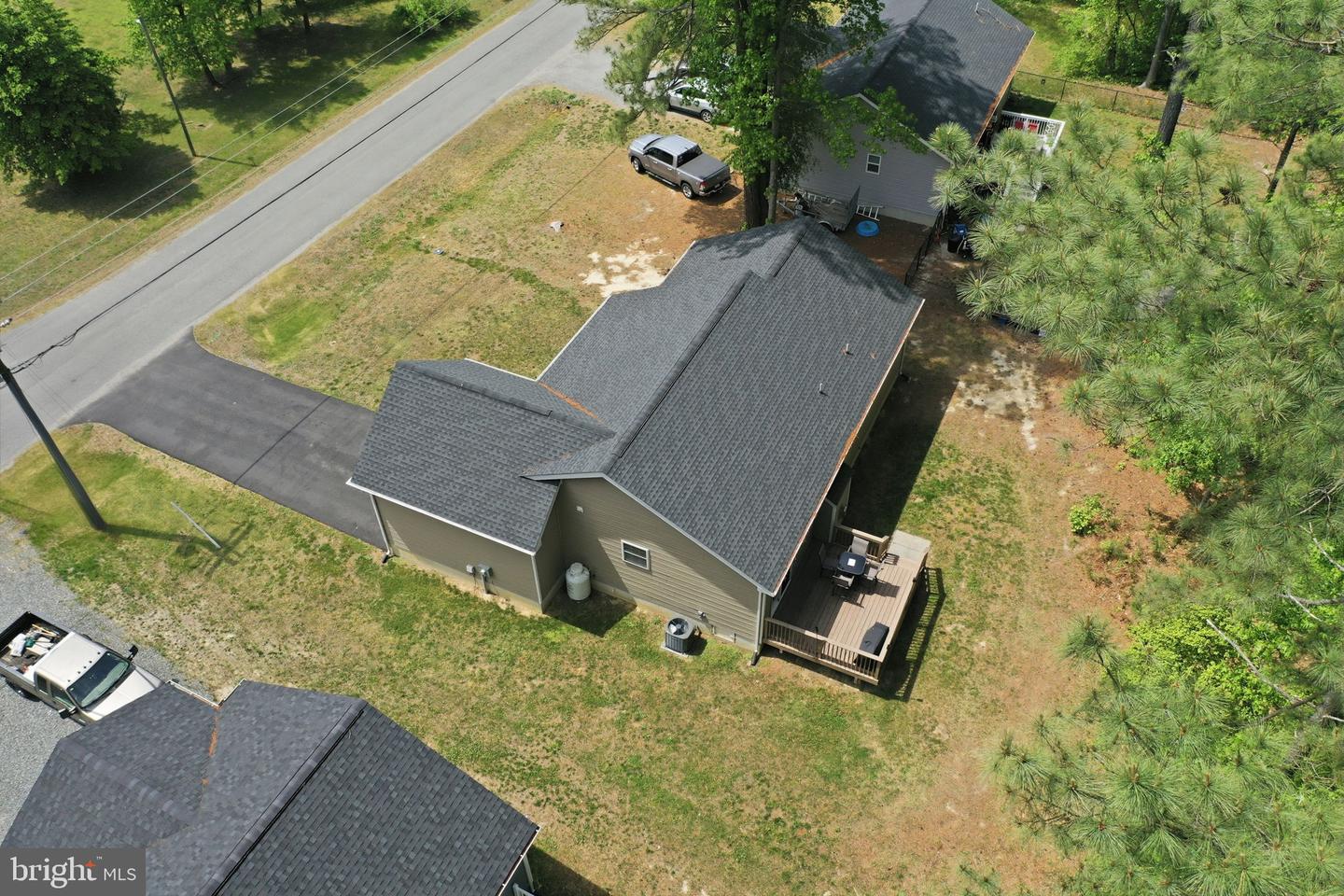 329 N Glebe Rd Property Photo 38