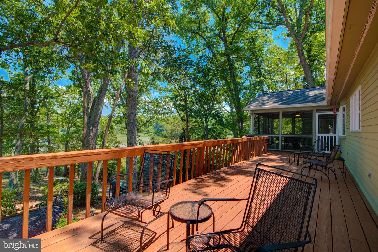 579 Bay Pointe Dr Property Photo 33