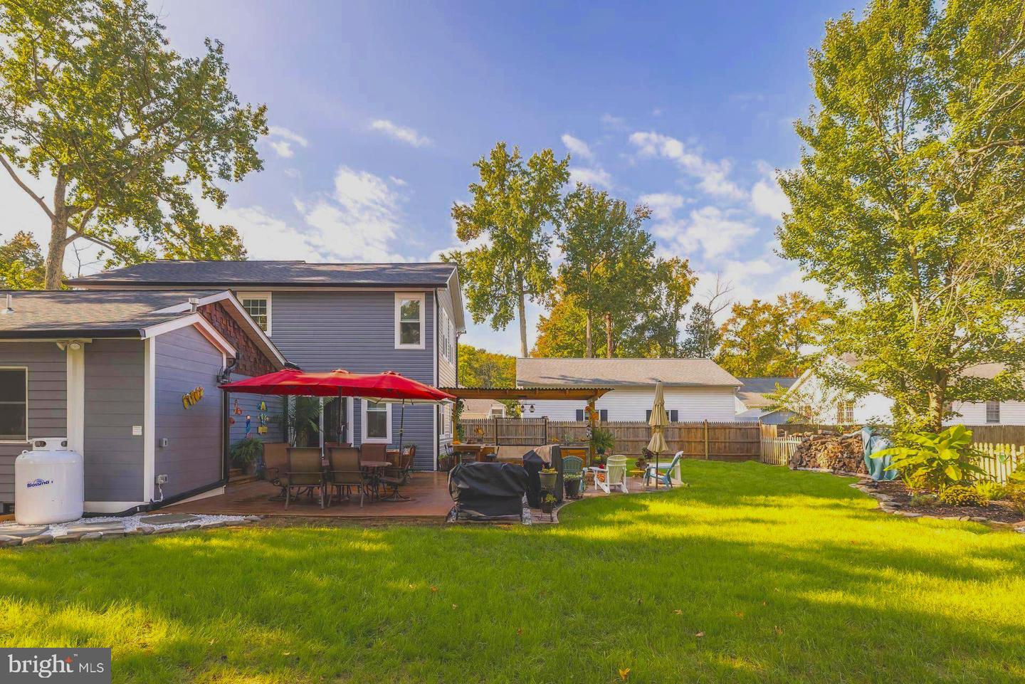 139 8th St Property Photo 10