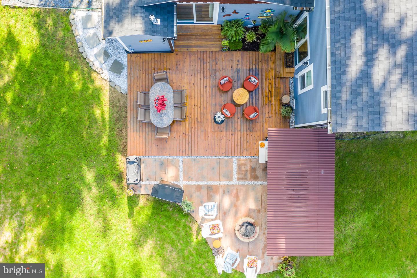 139 8th St Property Photo 12