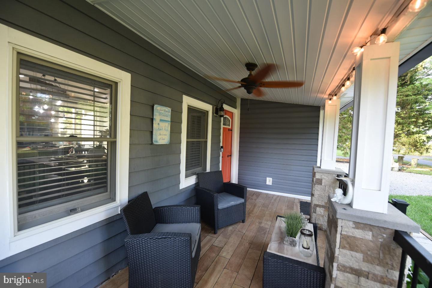 139 8th St Property Photo 14