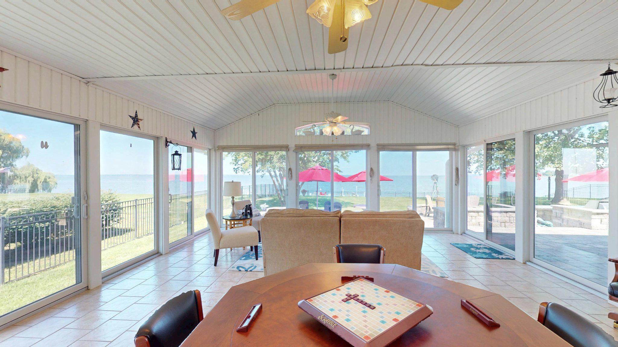 651 Barracks Beach Dr Property Photo 24