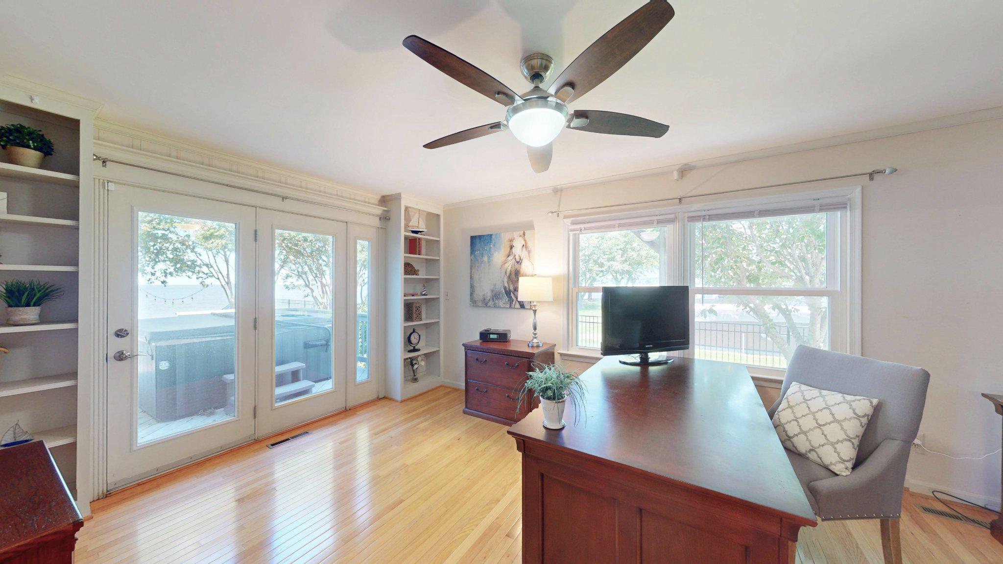 651 Barracks Beach Dr Property Photo 27