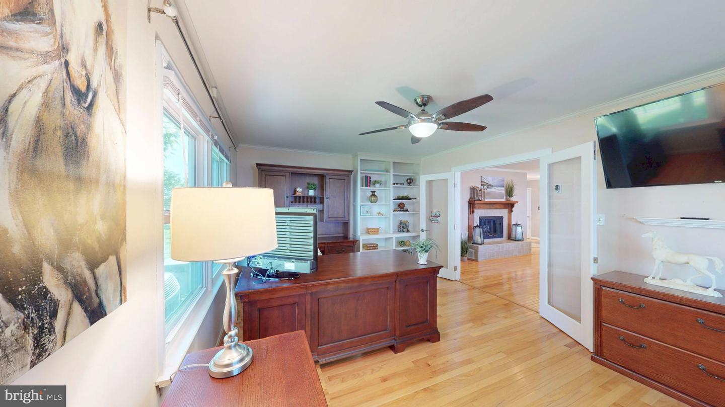 651 Barracks Beach Dr Property Photo 29