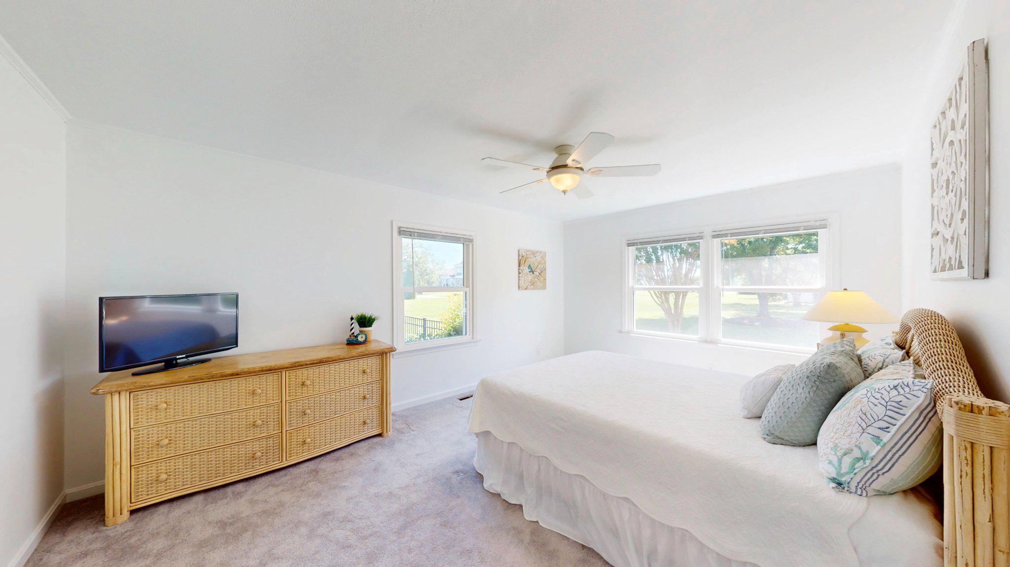 651 Barracks Beach Dr Property Photo 31