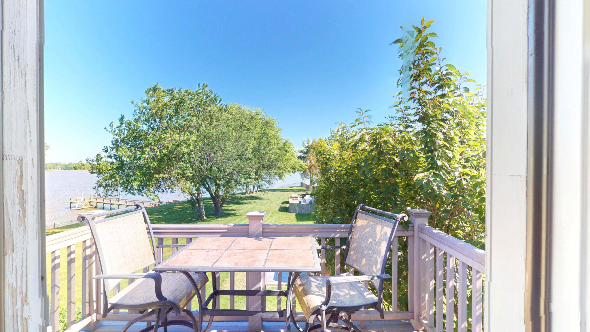 651 Barracks Beach Dr Property Photo 46