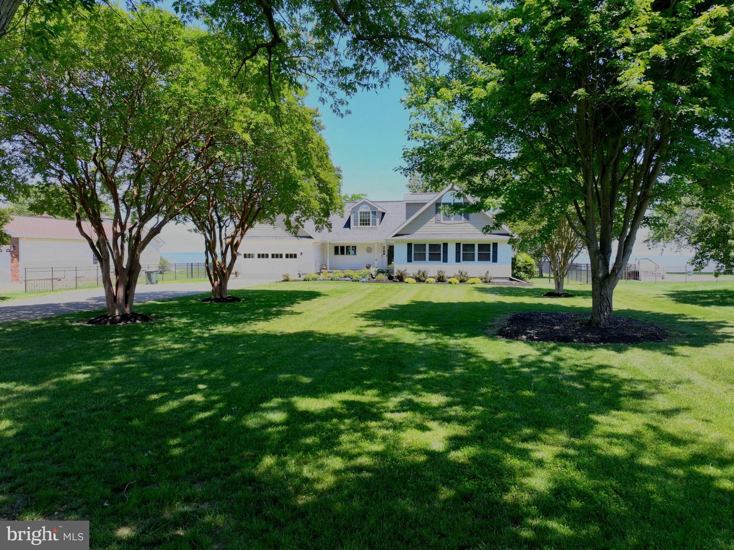 651 Barracks Beach Dr Property Photo 79