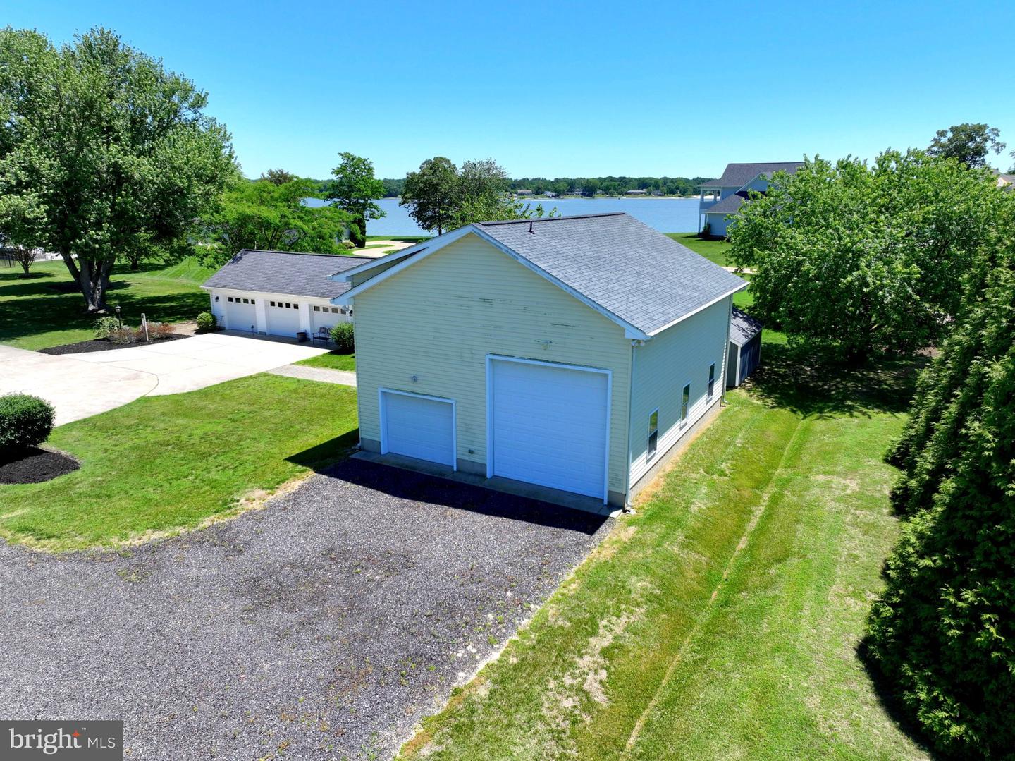 651 Barracks Beach Dr Property Photo 84