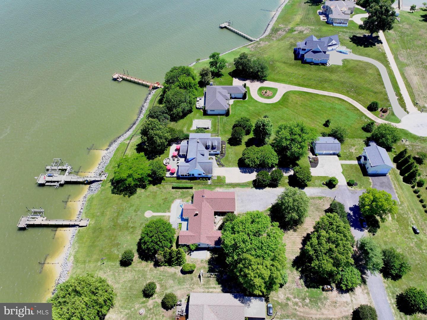 651 Barracks Beach Dr Property Photo 111