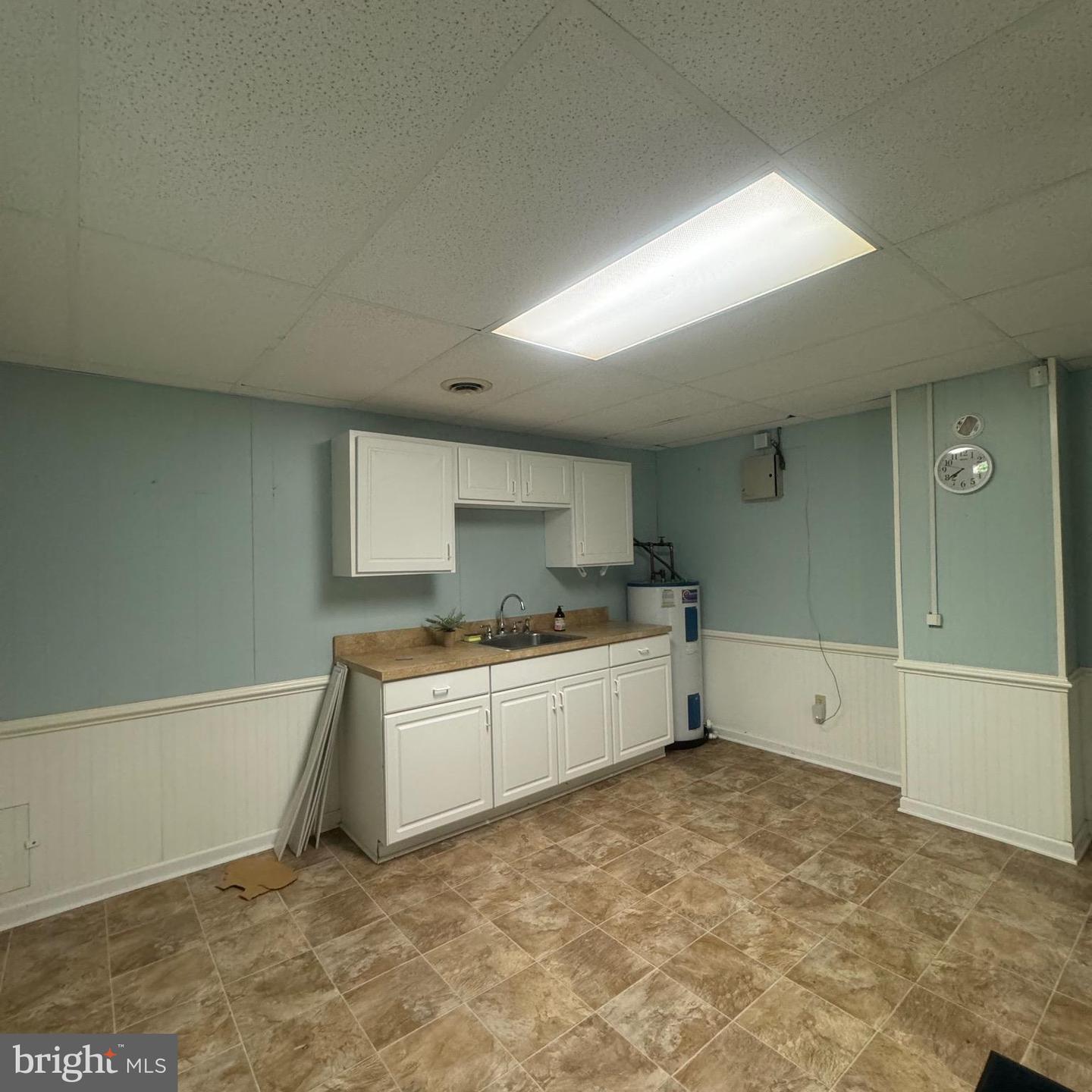 233 Colonial Ave Property Photo 18