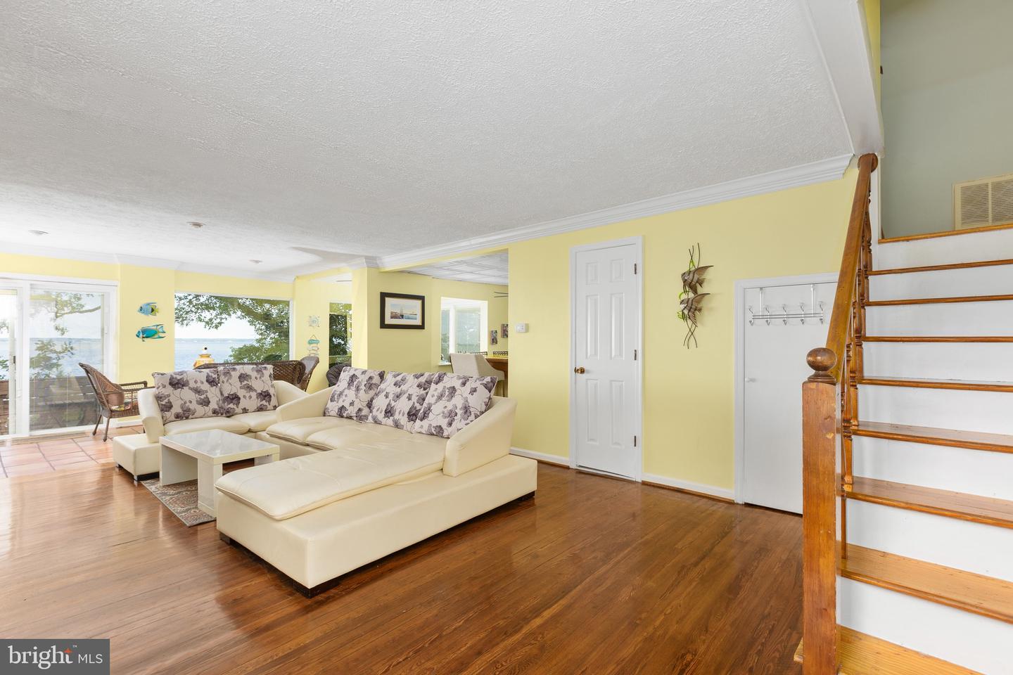 20947 Ridge Rd Property Photo 10