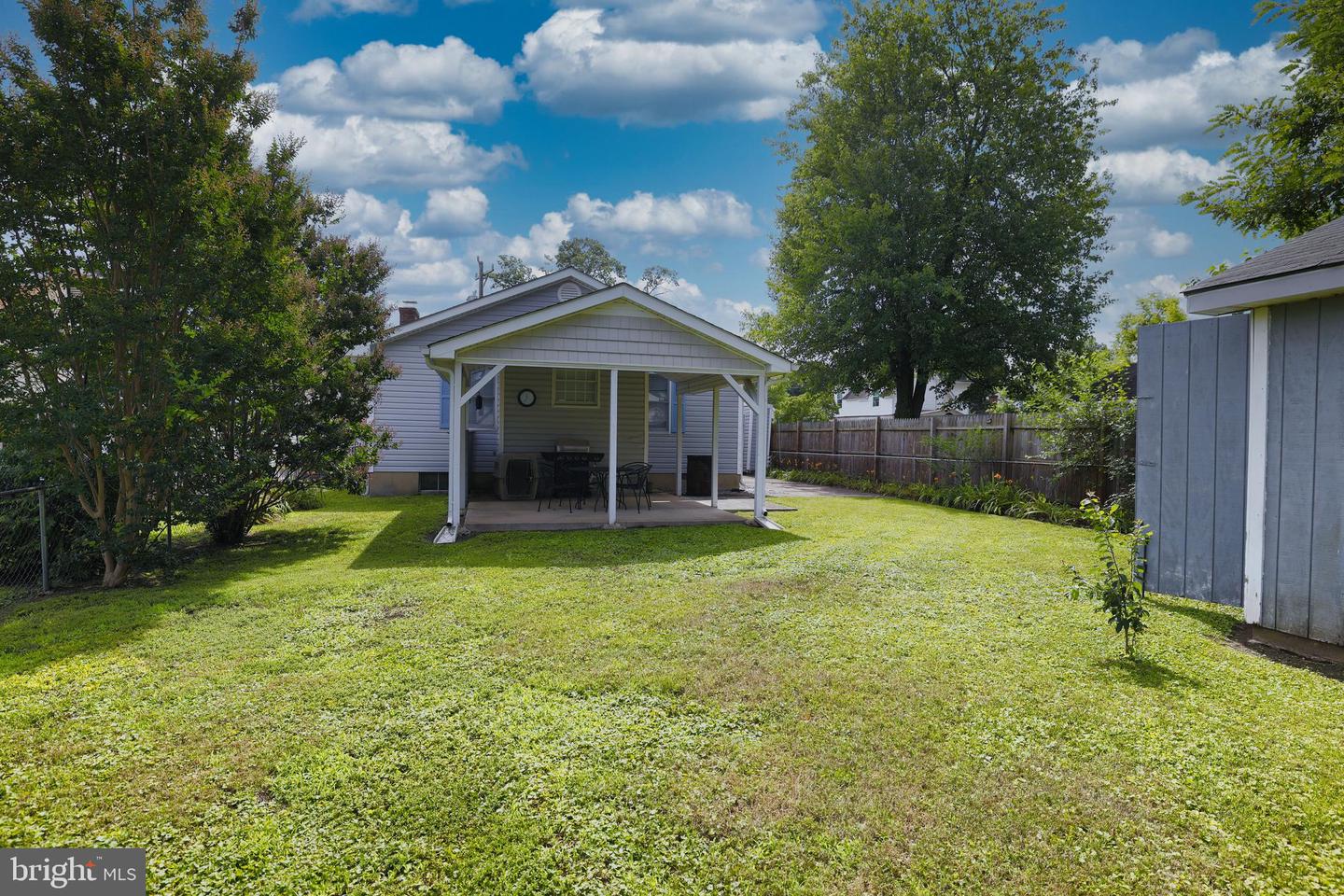 311 Marshall Ave Property Photo 32
