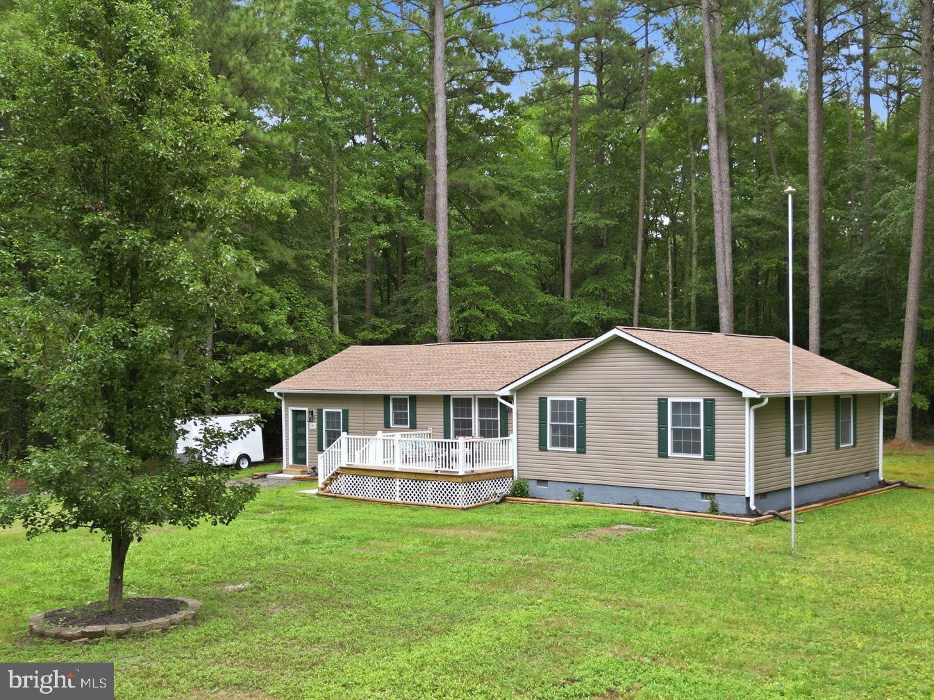 105 Pelican Way Property Photo 1