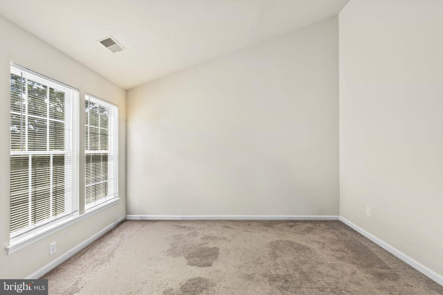 506 Monroe Point Dr Property Photo 29