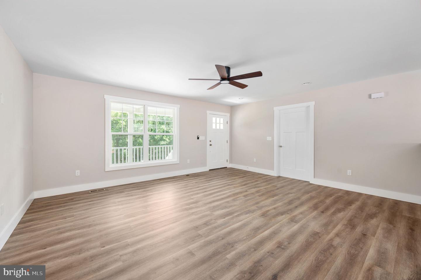 336 American Drive Property Photo 10