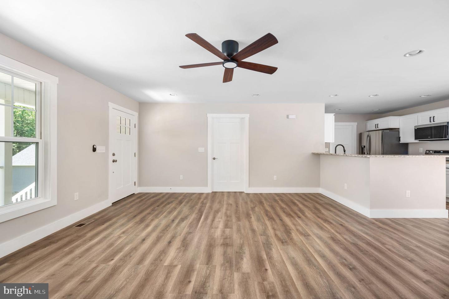 336 American Drive Property Photo 11