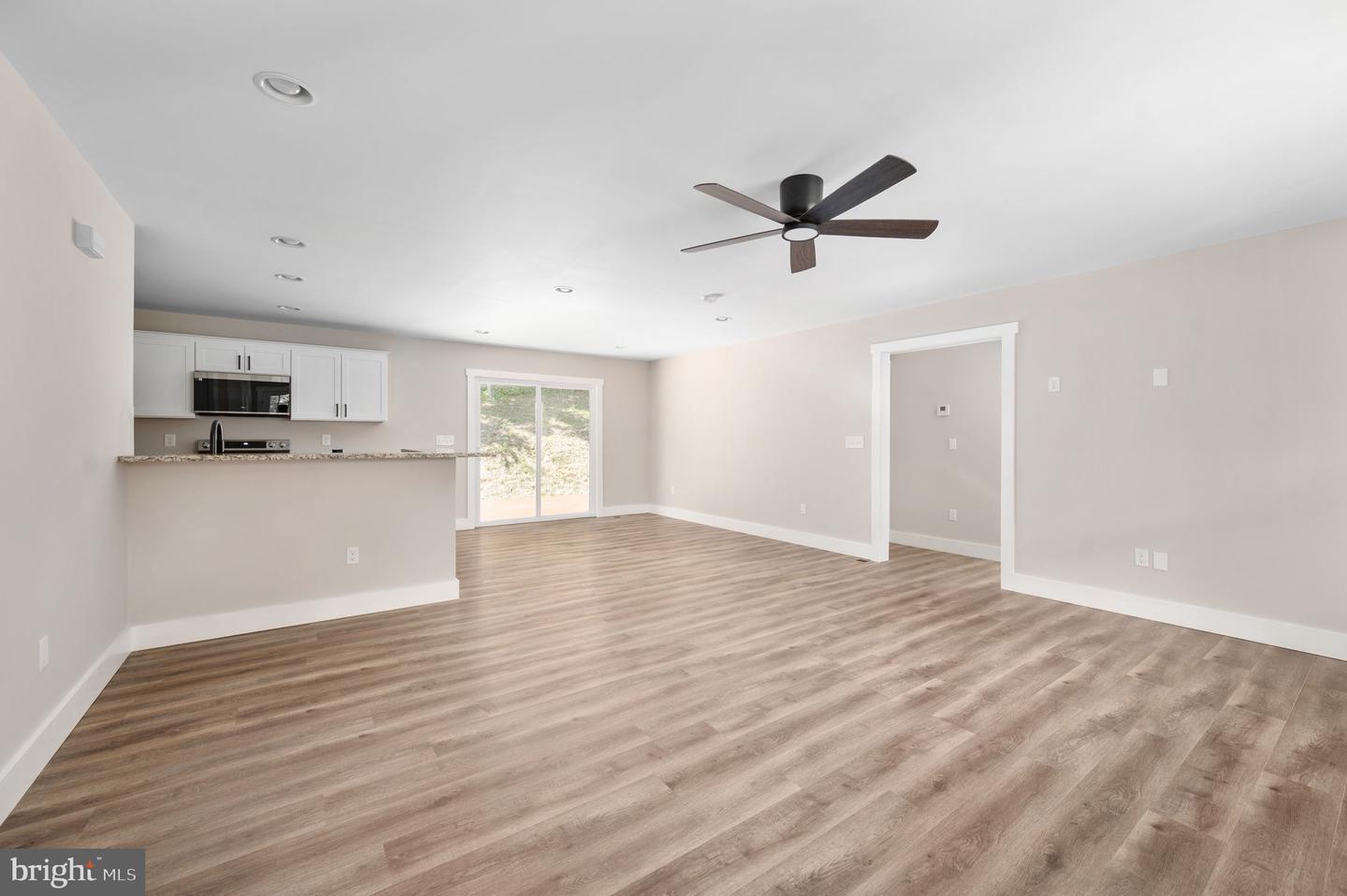 336 American Drive Property Photo 14