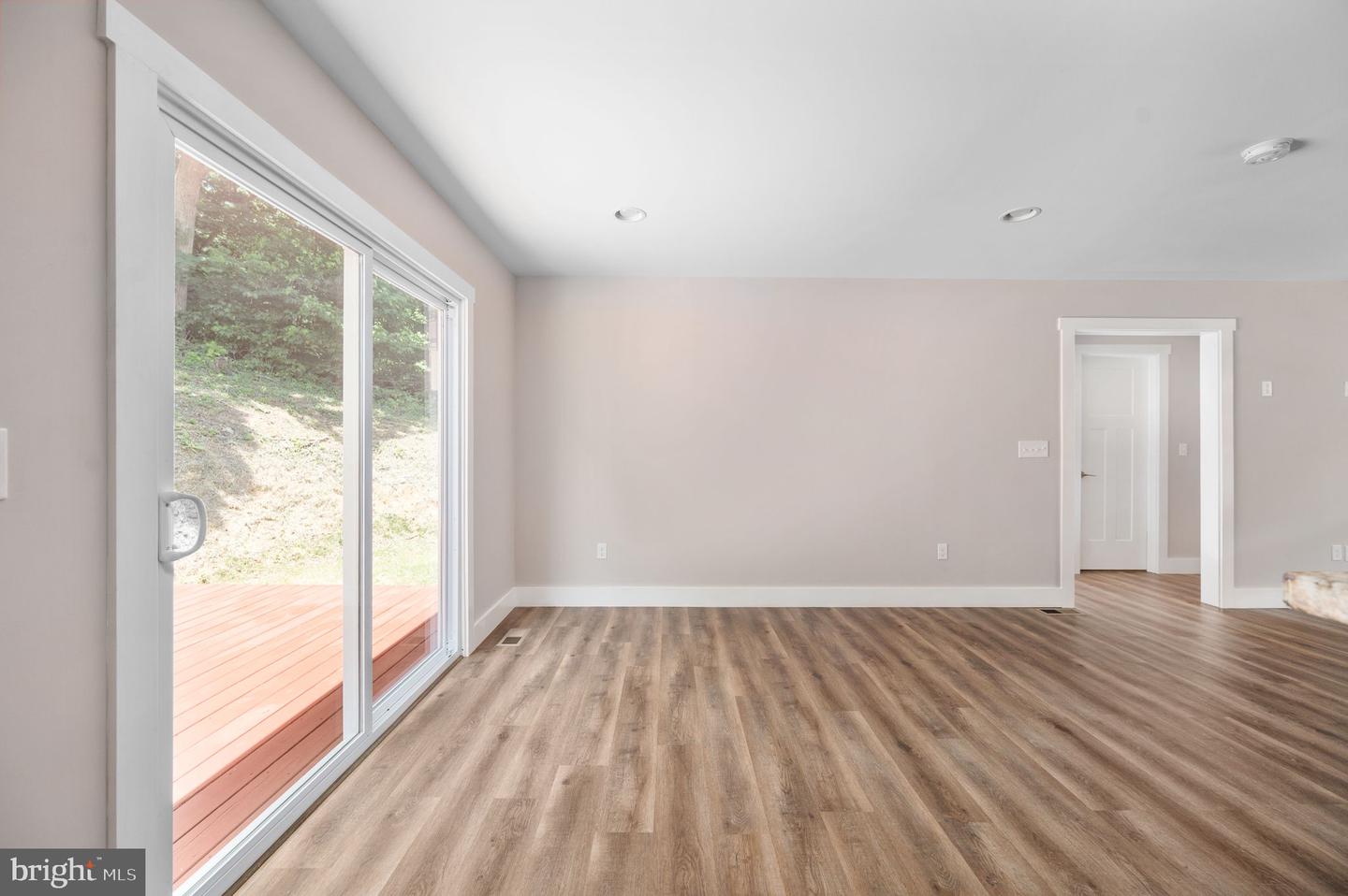 336 American Drive Property Photo 18